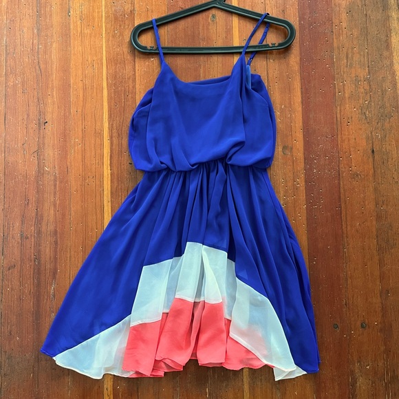 Romeo & Juliet Couture dress, size medium - Picture 1 of 2